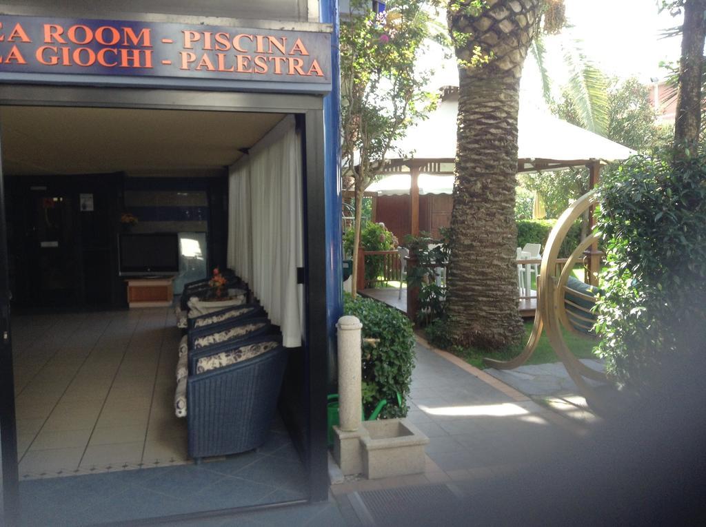 Hotel Eur Lido di Camaiore Exterior photo