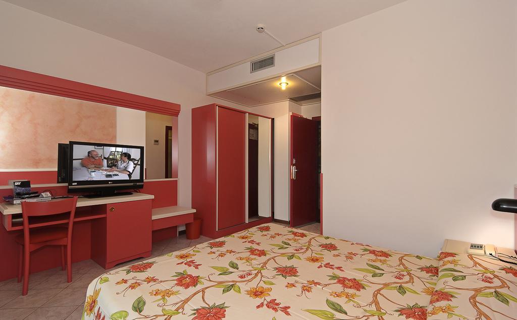 Hotel Eur Lido di Camaiore Exterior photo