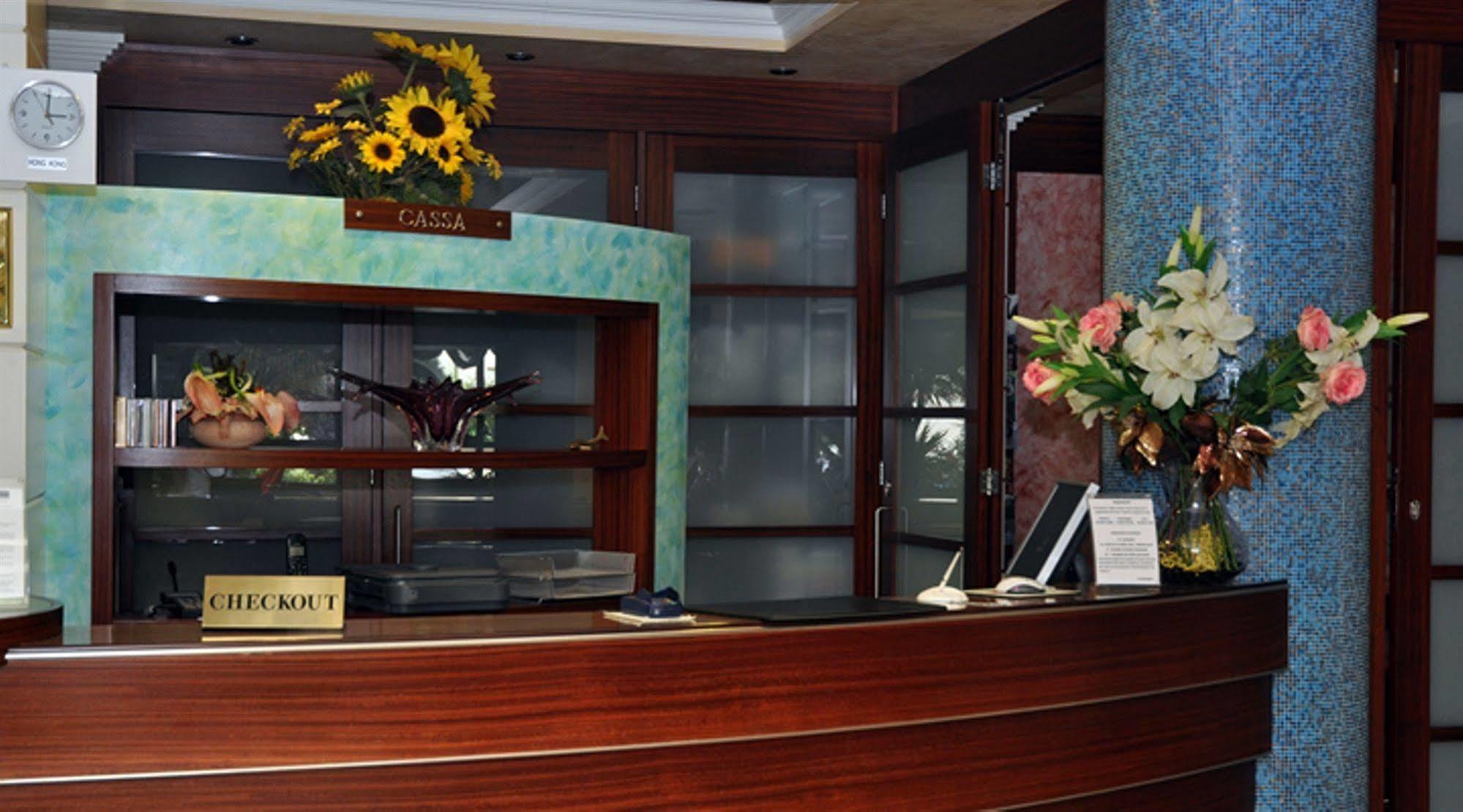 Hotel Eur Lido di Camaiore Exterior photo