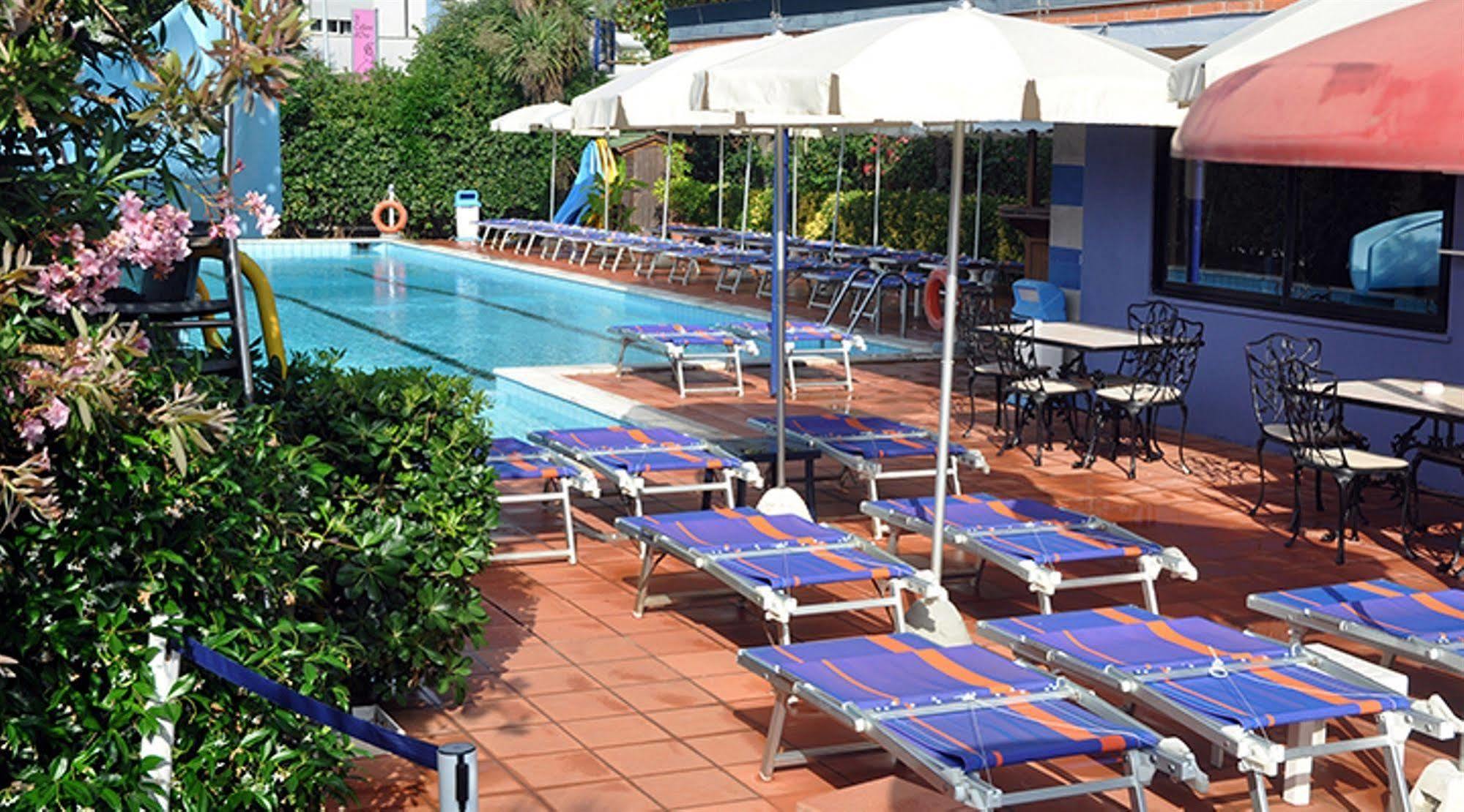Hotel Eur Lido di Camaiore Exterior photo